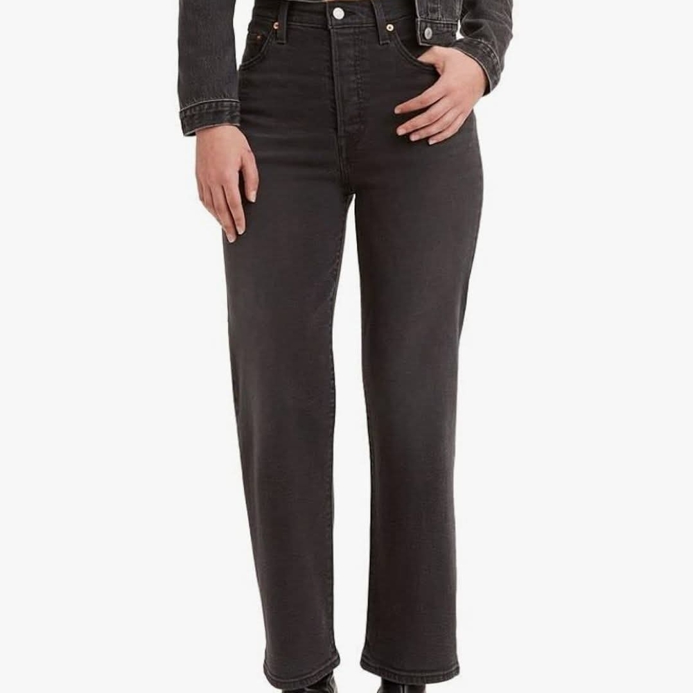 Levis High Waisted Button Fly Straight Ankle